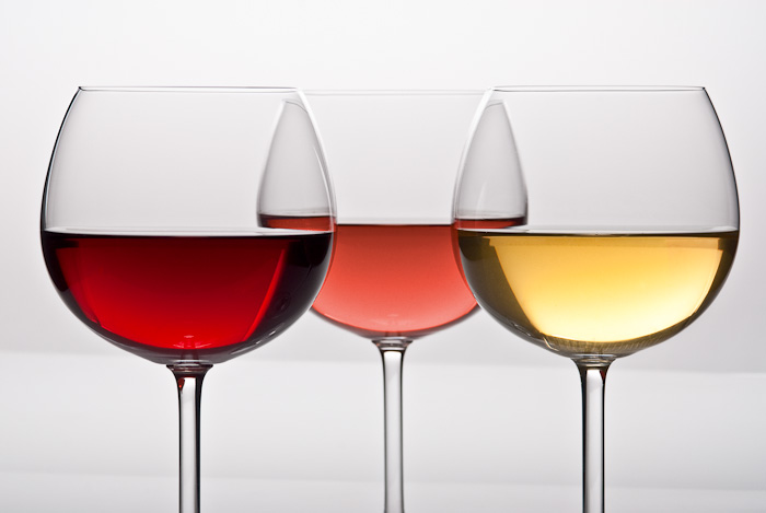 Сухое виноградное вино в домашних условиях: рецепт приготовления, польза, вред